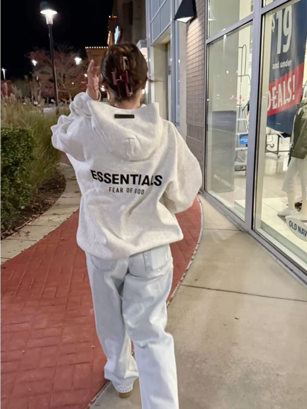 PacSun Essentials Light Gray Hoodie - Picture 5 of 5